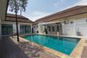 7 Bedroom Villa for Sale or Rent in Baan Anda, Nong Prue, Chonburi