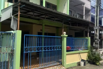 2 Bedroom Townhouse for sale in Na Kluea, Chonburi