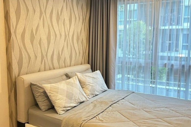 1 Bedroom Condo For Rent