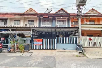3 Bedroom Townhouse for sale in Khlong Sam, Pathum Thani
