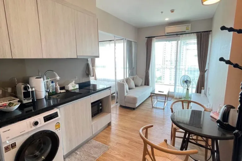 1 Bedroom Condo