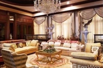 5 Bedroom Condo for sale in Phlapphla, Bangkok