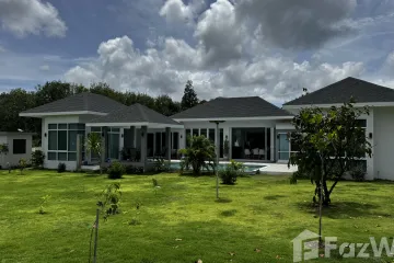 5 Bedroom Villa for sale in Pa Khlok, Phuket