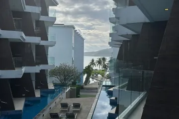 1 Bedroom Apartment for sale in Rawai, Phuket