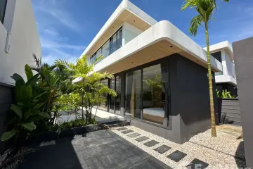 3 Bedroom Villa for sale in Sakhu, Phuket