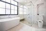 5 Bedroom House for Sale or Rent in Hua Mak, Bangkok near MRT Yaek Lam Sali
