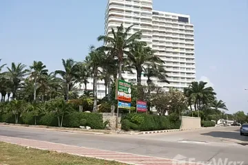 2 Bedroom Condo for sale in Noen Phra, Rayong