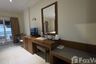 Condo for sale in The Whitehouse Condotel, Nong Prue, Chonburi