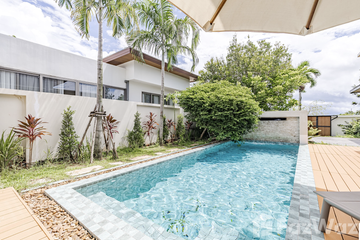 4 Bedroom Villa for Sale or Rent in Si Sunthon, Phuket