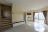 3 Bedroom Townhouse for sale in Bang Wa, Bangkok
