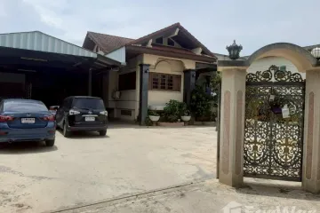 6 Bedroom House for sale in Khlong Mai, Nakhon Pathom
