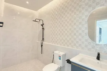 3 Bedroom Townhouse for sale in Phuket Villa 3, Wichit, Phuket