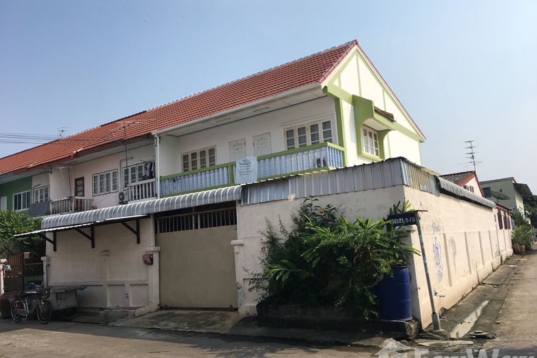4 Bedroom Townhouse