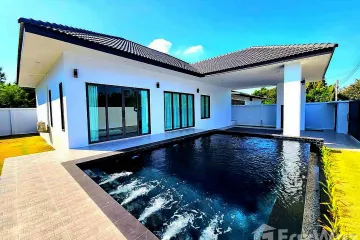 3 Bedroom Villa for sale in Pong, Chonburi