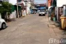 2 Bedroom Townhouse for sale in Khlong Thanon, Bangkok