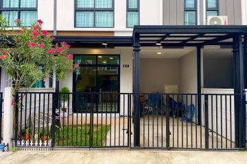 3 Bedroom Townhouse for sale in Beyond X, Rahaeng, Pathum Thani