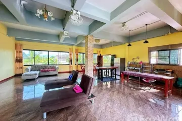 4 Bedroom House for sale in Phichai, Lampang