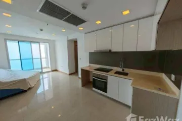 1 Bedroom Condo for sale in Na Kluea, Chonburi