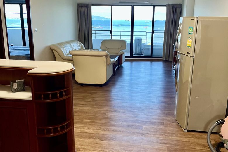 2 Bedroom Condo For Rent