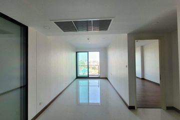 1 Bedroom Condo for sale in Khlong San, Bangkok near BTS Khlong San