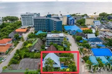 4 Bedroom House for sale in Na Kluea, Chonburi