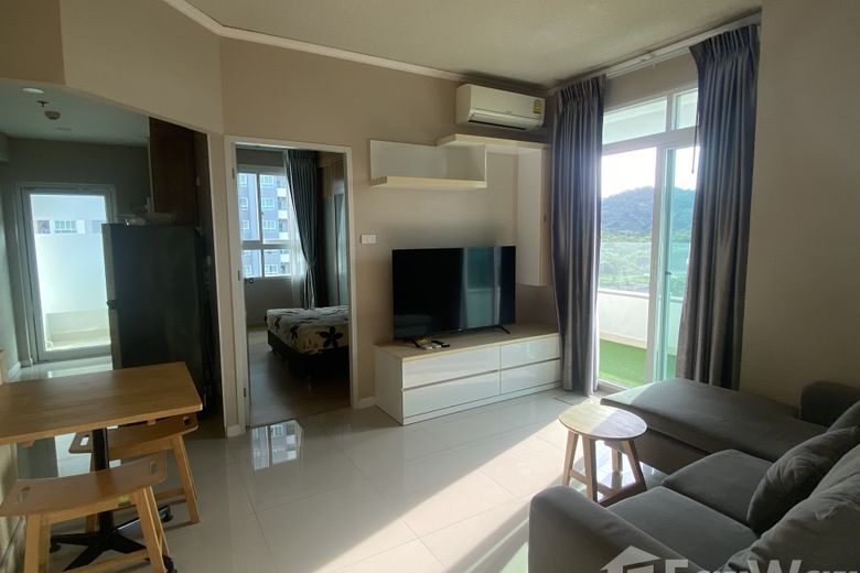 2 Bedroom Condo For Rent