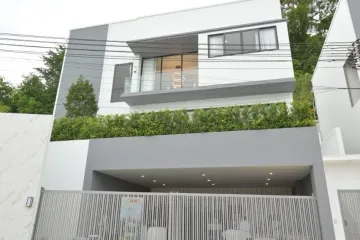 4 Bedroom House for sale in Ratsada, Phuket