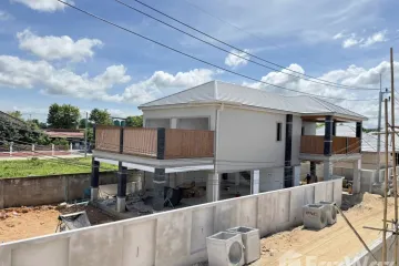 3 Bedroom Villa for sale in Pong, Chonburi