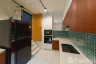 6 Bedroom Townhouse for Sale or Rent in Samrong Nuea, Samut Prakan near BTS Bearing