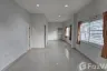 3 Bedroom Townhouse for rent in Surasak, Chonburi