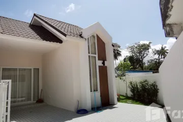 2 Bedroom Townhouse for sale in Si Sunthon, Phuket