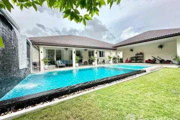 6 Bedroom Villa for Sale or Rent in Huai Yai, Chonburi