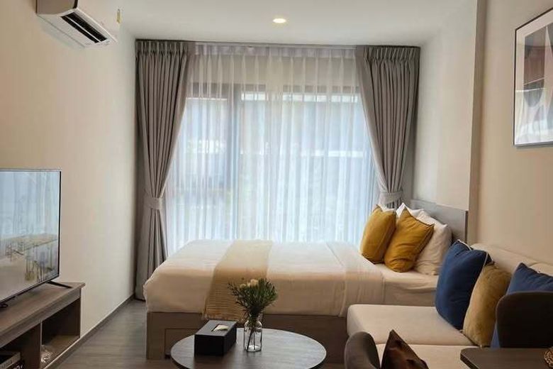 1 Bedroom Condo For Rent