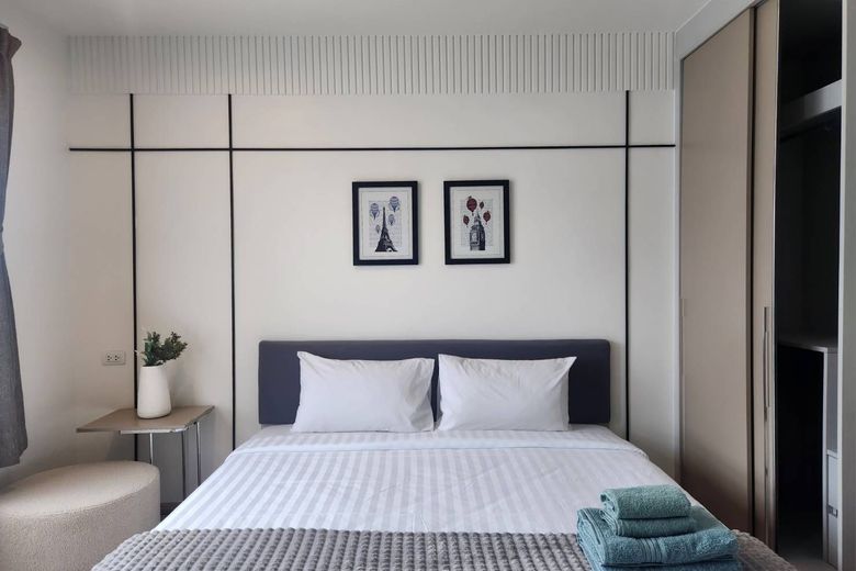 1 Bedroom Condo For Rent