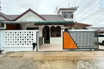 3 Bedroom Townhouse for sale in Wichit, Phuket