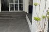 3 Bedroom Townhouse for sale in Din Daeng, Bangkok near MRT Phra Ram 9
