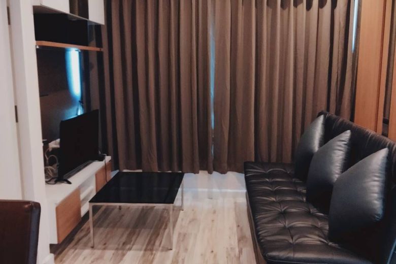 1 Bedroom Condo