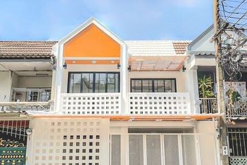 3 Bedroom Townhouse for sale in Nawamin, Bangkok