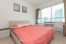 2 Bedroom Condo for sale in Life Ratchadapisek, Huai Khwang, Bangkok near MRT Huai Khwang