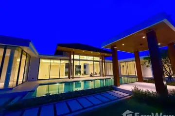 5 Bedroom Villa for sale in Thep Krasatti, Phuket