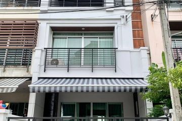 3 Bedroom Townhouse for Sale or Rent in Baan Klang Muang Rama 9 - Onnut, Prawet, Bangkok near Airport Rail Link Ban Thap Chang