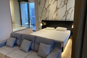 1 Bedroom Condo for sale in Suriyawong, Bangkok near BTS Chong Nonsi