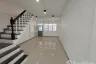 2 Bedroom Townhouse for rent in Talat Khwan, Nonthaburi near MRT Ministry of Public Health