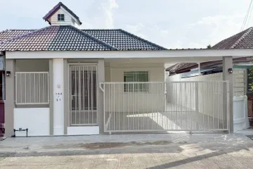 2 Bedroom Townhouse for sale in Si Sunthon, Phuket