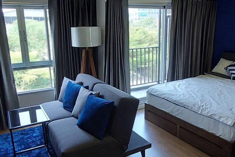1 Bedroom Condo For Rent