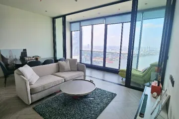 2 Bedroom Condo for sale in Bang Lamphu Lang, Bangkok near BTS Krung Thon Buri