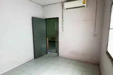 1 Bedroom Condo for rent in Prachathipat, Pathum Thani