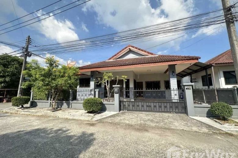 3 Bedroom House For Rent