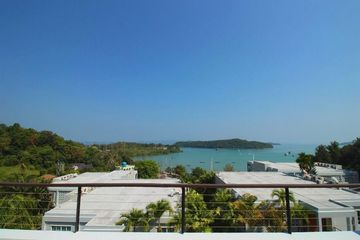 2 Bedroom Apartment for sale in Pa Khlok, Phuket