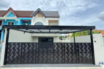 4 Bedroom House for sale in Ratsada, Phuket